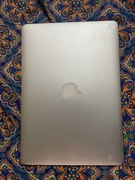 Macbook air (2015) 0