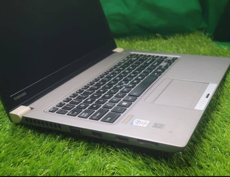 Toshibha z40 Slimmest Laptop
Core i5 5th generation 1