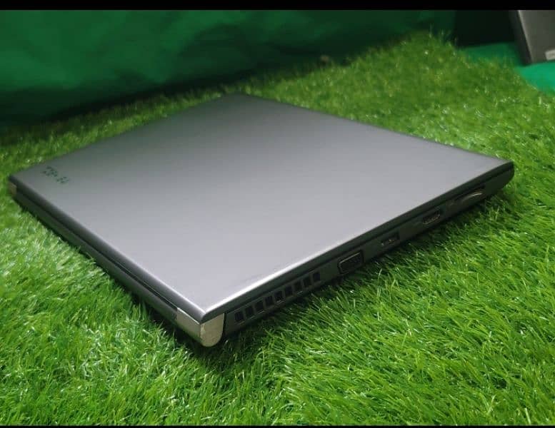 Toshibha z40 Slimmest Laptop
Core i5 5th generation 5