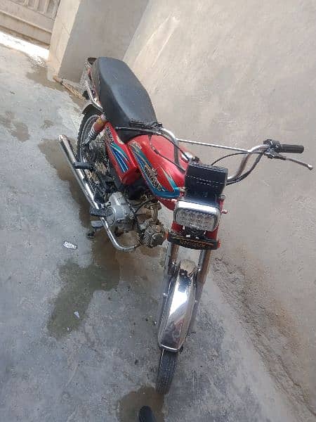 Rs 48000  full ok bike,engine and sound zero 0