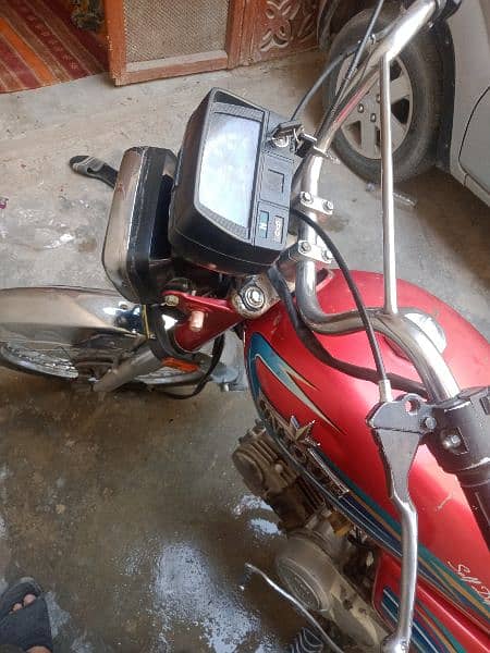 Rs 48000  full ok bike,engine and sound zero 5