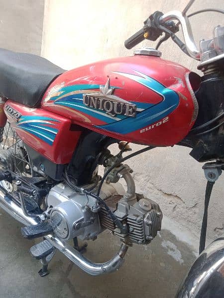 Rs 48000  full ok bike,engine and sound zero 6