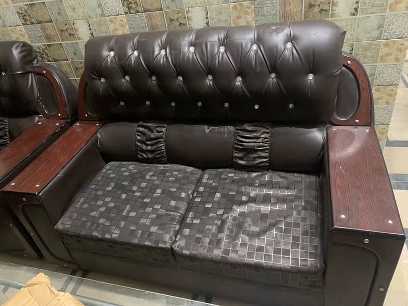 6 seats sofa 1