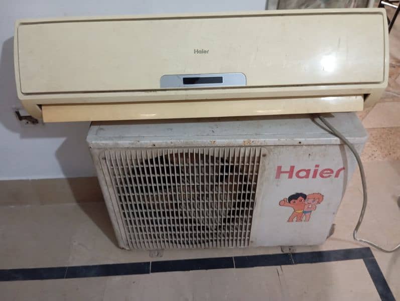 haier AC 1.5 ton for sale 1