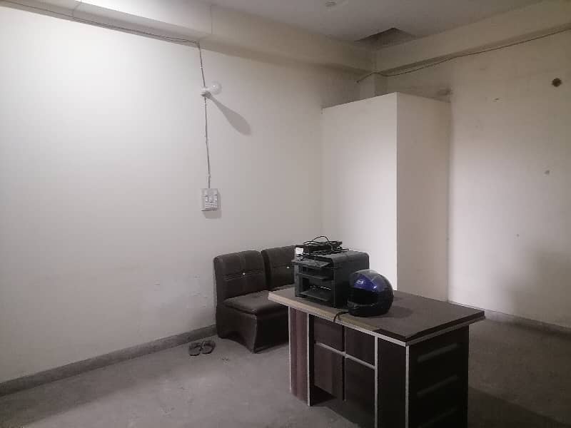 5 Marla Commercial Plaza Complete Building For Rent At Main Sargodha Road 13