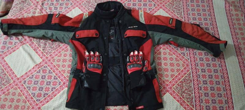 Bike Safety gears with Protective jacket and shield gloves 8