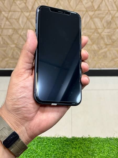 iPhone 11 Non PTA non active JV 128gb Black water pack Health 91% 1