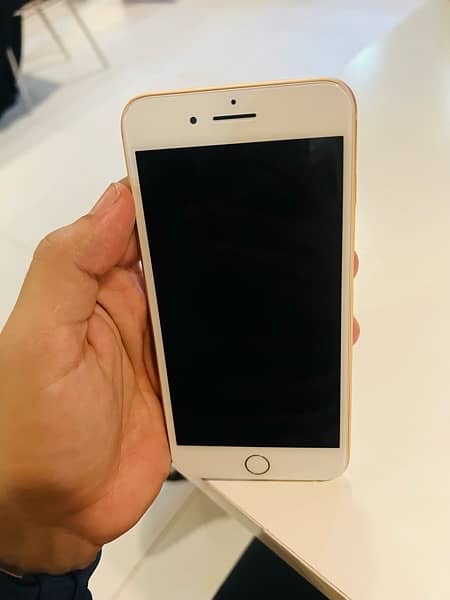 iphone 8 plus pta 5