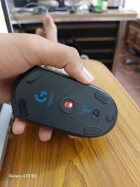 Logitech g 305 Bluetooth mouse with box 1