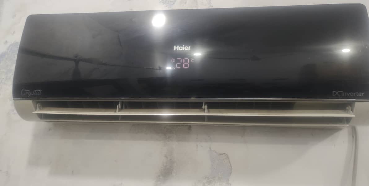 Haier 1.5 ton DC inverter heat and cool 0