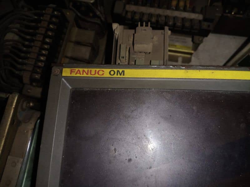 Cnc machine control Fanuc om 12