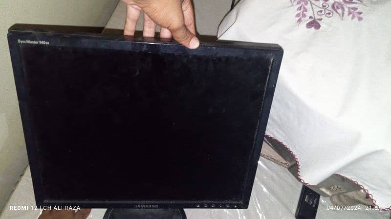 Samsung LCD computer monitor best condition and normal price 0