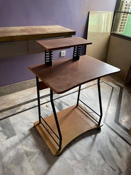 STUDY TABLE FOR SALE 2