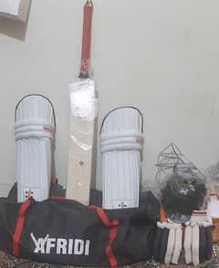 5,500 Cricket kit Bag