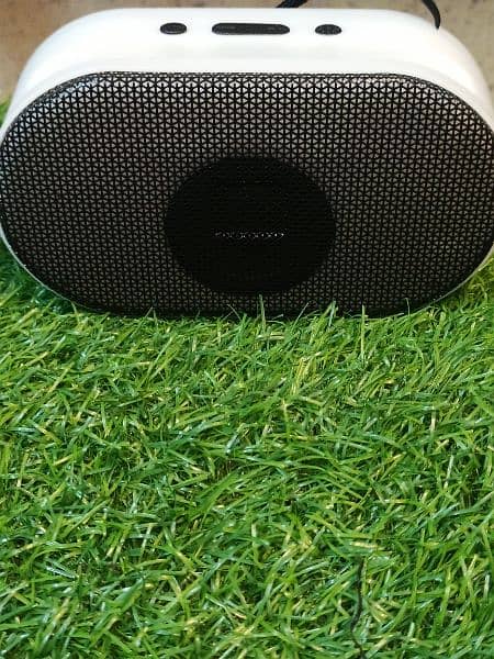 Beautiful Bluetooth Speaker with Bass Sound and LED Lighting 2