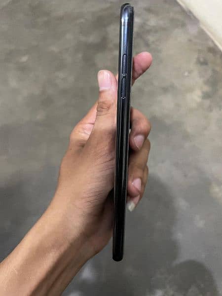 lg v30plus for sale 3