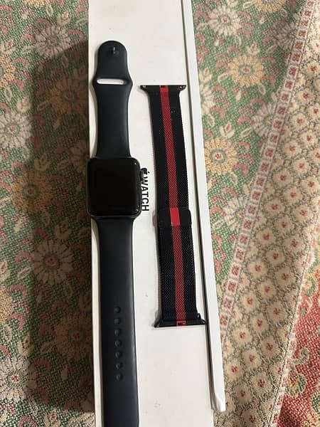 Apple watch s3 space black 1