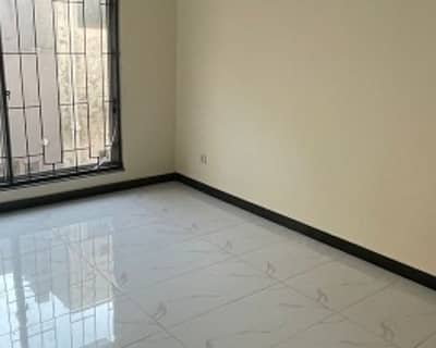5 Marla Wall Maintained House for sale in Paragon City 6