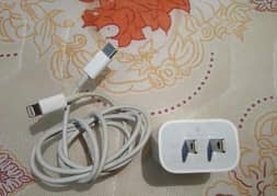 iPhone c-type charger 20 watt 100 percent original with original cable