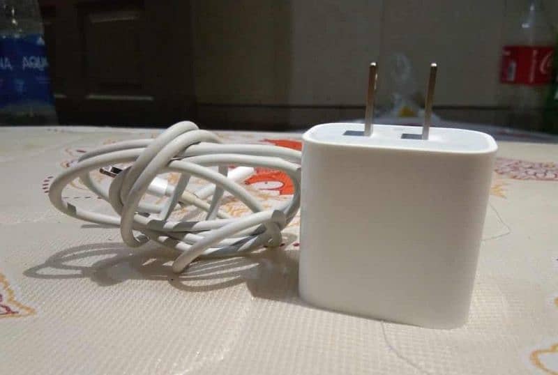 iPhone c-type charger 20 watt 100 percent original with original cable 2
