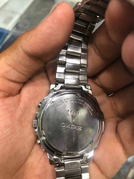 SEIKO chronograph orignal 10/10 brand new condition 4