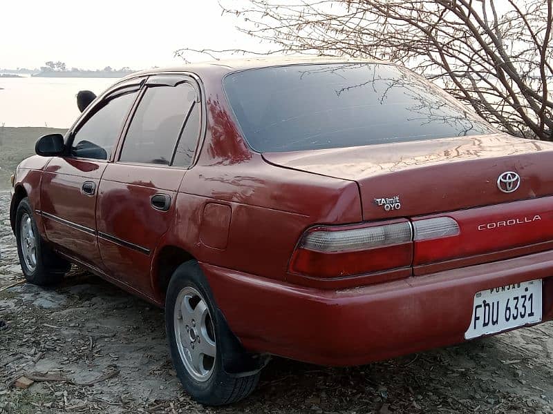 Toyota Corolla XE 1997 3