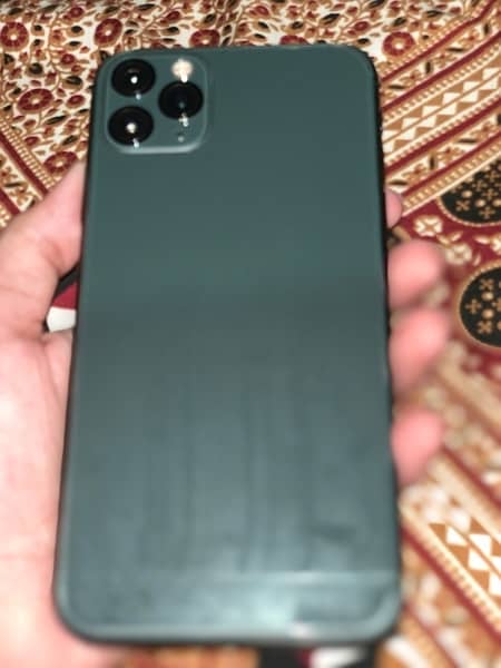 Iphone 11 pro max 512gb non pta waterpack 10/10 83 B. H 1