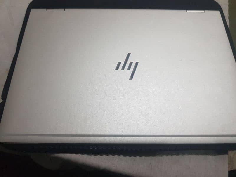 Hp Elite book 1030 G2 360 with Touch Screen 4