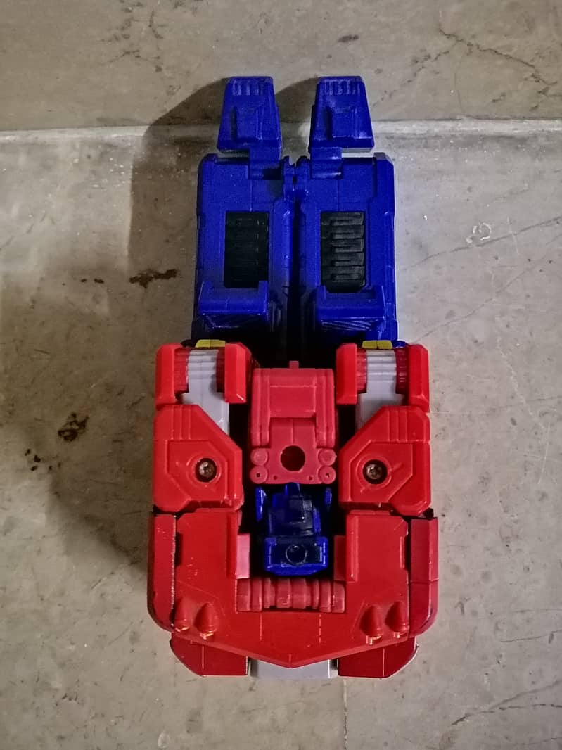 Transformers Optimus Prime Voyager Class Official Action Figure Toy 7