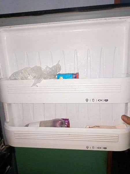 Orient Refrigerator Model OR 6057 7