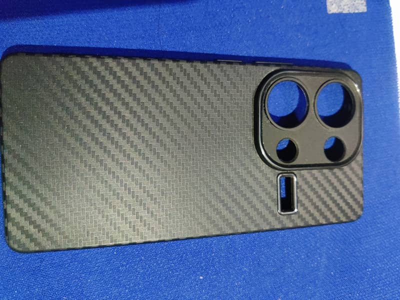 Redmi Note 13 pro Back covers 3