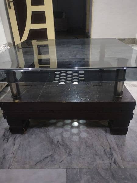 center table available 1