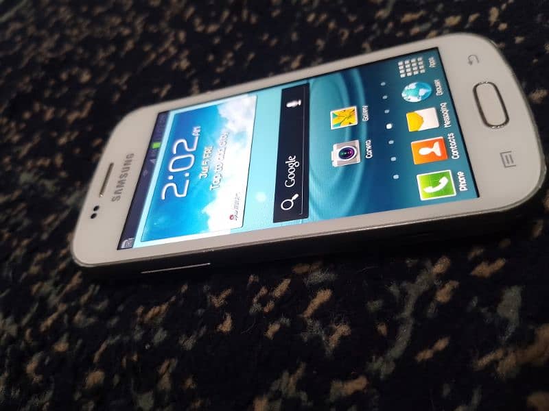Samsung Galaxy Trend Duos GT-S7562i 8