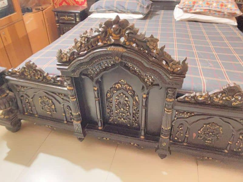 wooden bed 3