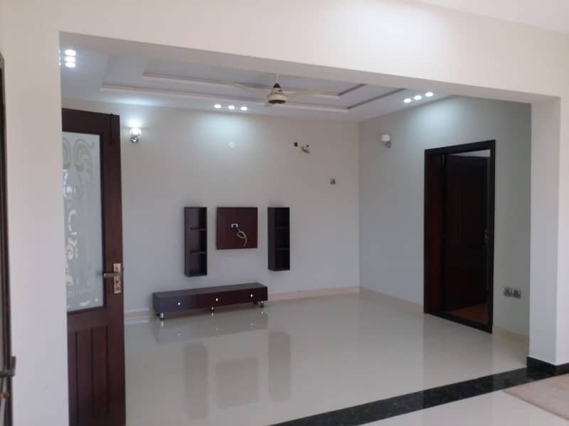 Seven Marla Non-Furnished Brand New House For Rent In Bahria Town, Lahore. 6