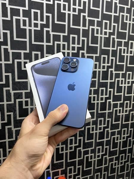 IPHONE 15 PRO MAX 512GB FACTORY PHYSICAL ESIM. 1