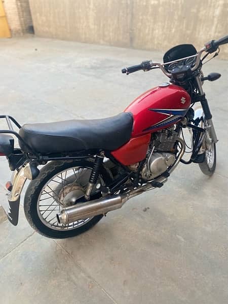 suzuki gs 150 model 2017 9