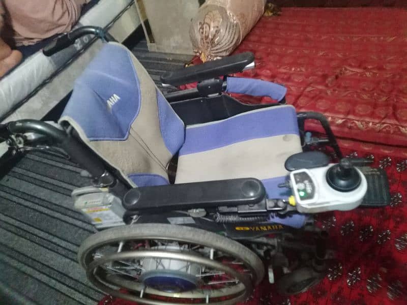 Electronic Wheelchair in a very good condition. import from Dubai 2