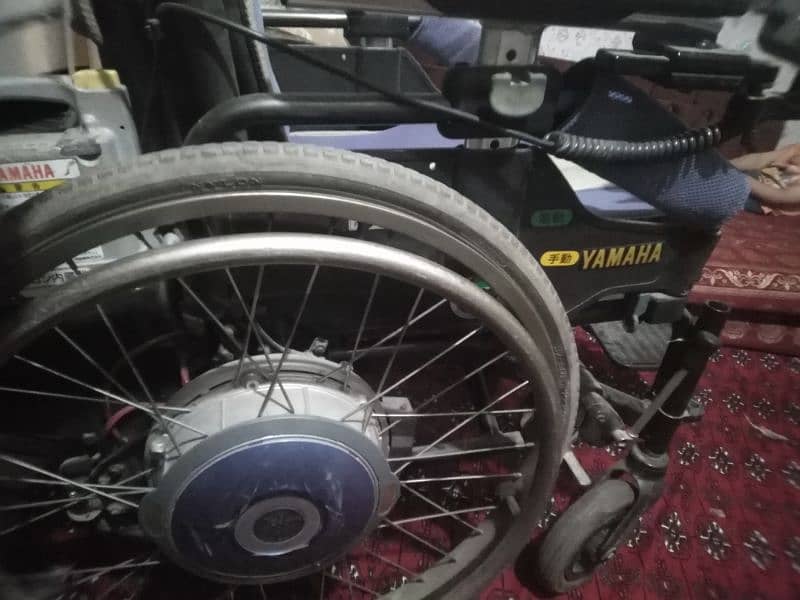 Electronic Wheelchair in a very good condition. import from Dubai 4