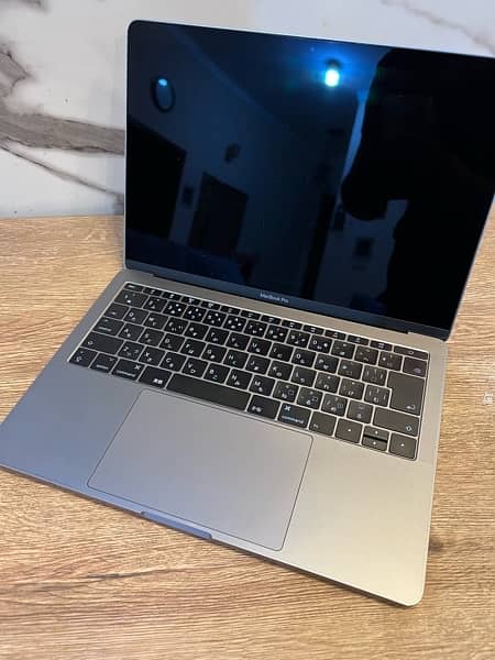 Macbook pro 2017 13” 2