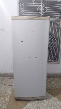 Dawlance Refrigerator used like new 0