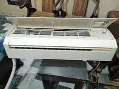 Gree . 1.5 ton good working condition