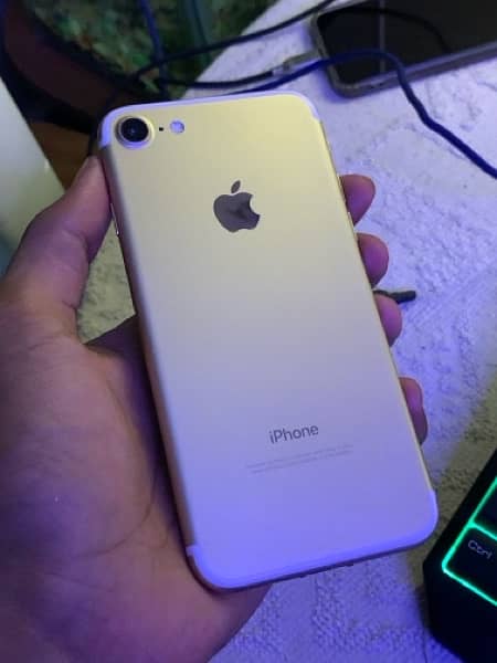 iPhone 7 PTA Approved 128 Gb 1