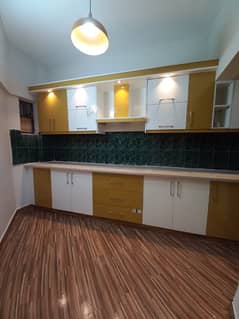 three bed dd1st floor well maintained west open leased apartment for sale in johar