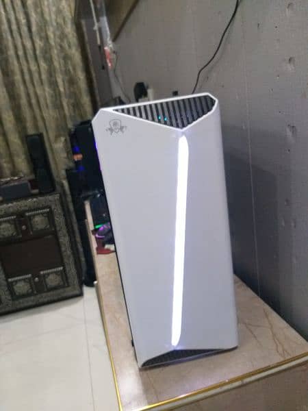 gaming pc I am in emergency please buy from me 1