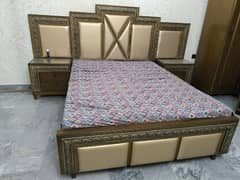 King size bed for urgent sale 0