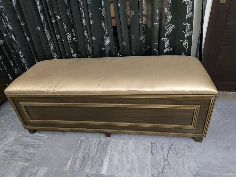 King size bed for urgent sale 3