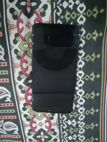 OnePlus 6 8gb ram 128gb memory snapdragon 845 2