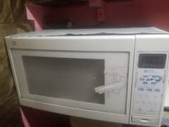microwave oven is for urgent selling. hurry up and grab it
