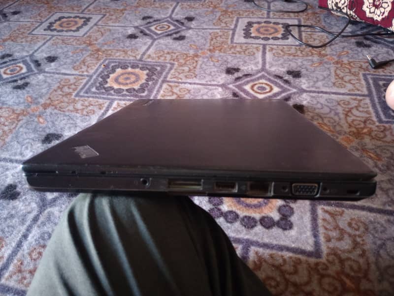 Lenovo ThinkPad Core(TM) i5-5200U 5